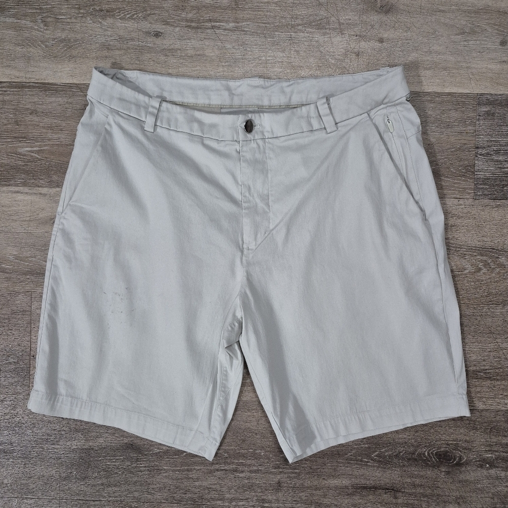 lululemon‎ athletica Flat Front Shorts